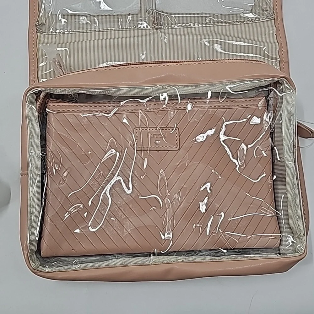 PurseN‎ Getaway Hanging Toiletry Case with Pouch in Petal Rose Color